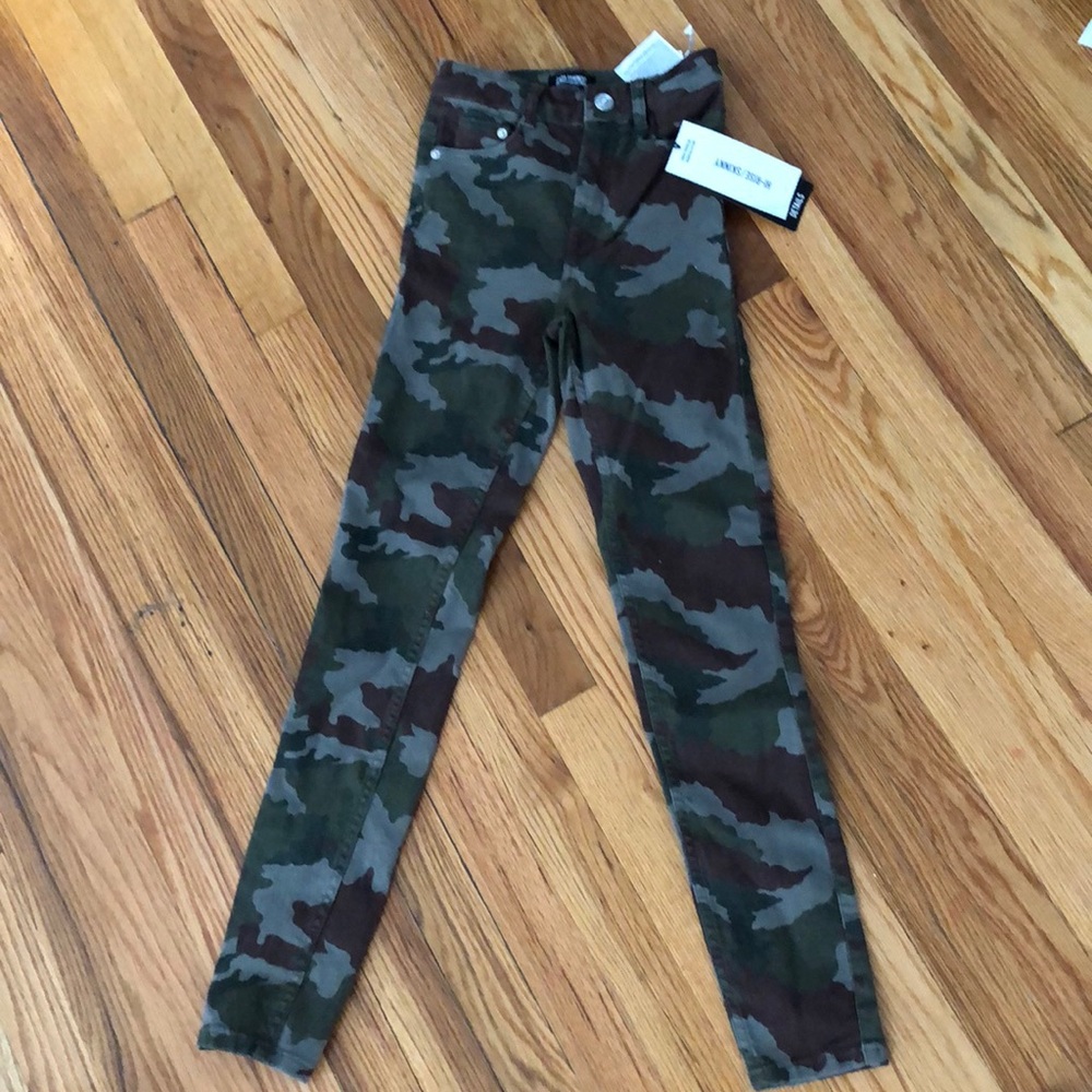 Zara Hi-rise Camo Pants